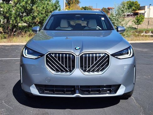 Used 2026 BMW X3 xDrive30i w/ Premium Package AWD/4WD image 6