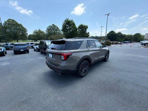 New 2026 Ford Explorer ST w/ Sun And Sound Package AWD/4WD image 14