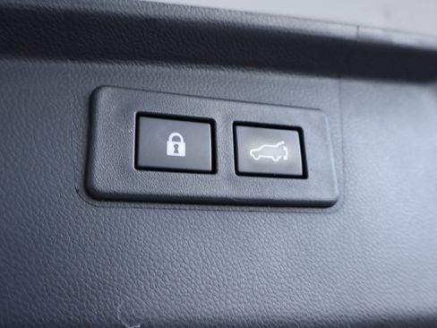 Used 2023 Subaru Outback Limited image 17