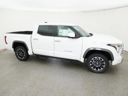 New 2026 Toyota Tundra Limited AWD/4WD image 12