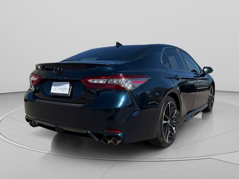 Used 2019 Toyota Camry XSE FWD image 5