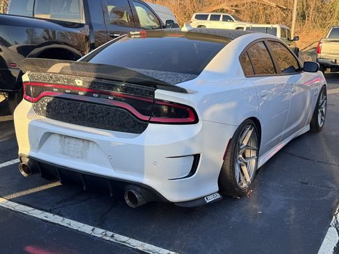 Used 2020 Dodge Charger R/T w/ Plus Group image 3