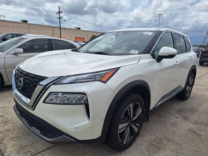 Used 2023 Nissan Rogue SL w/ SL Premium Package