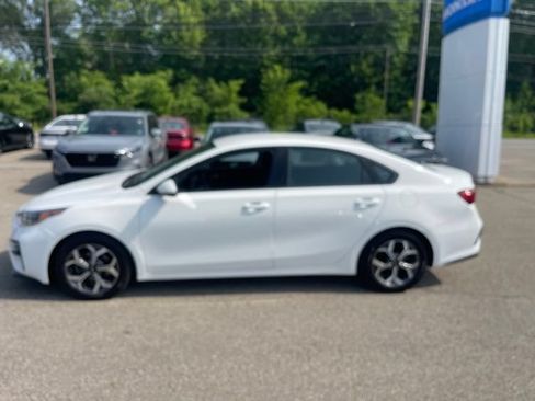 Used 2021 Kia Forte LXS FWD image 11