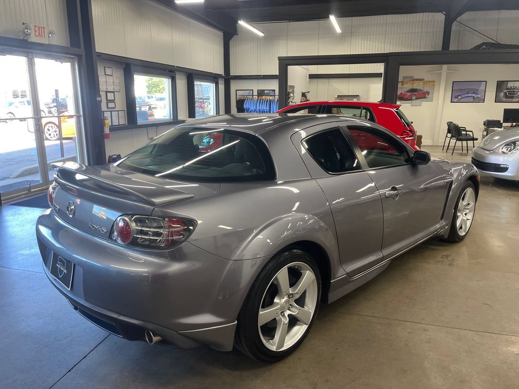 Used 2004 MAZDA RX-8 w/ MT Sport Pkg RWD image 16