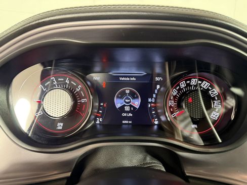 Used 2023 Dodge Challenger SXT w/ Plus Package image 17