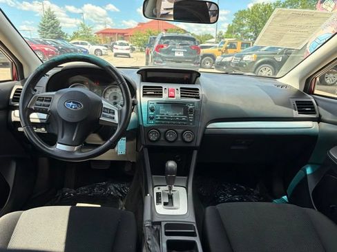 Used 2014 Subaru Impreza 2.0i Premium AWD/4WD image 7