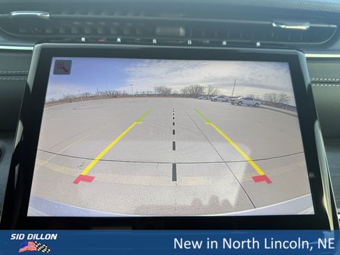 New 2025 Jeep Grand Cherokee Limited image 12