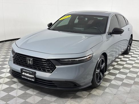 Used 2023 Honda Accord Sport image 8