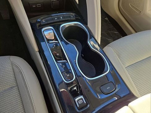 Used 2023 Buick Envision Preferred image 30