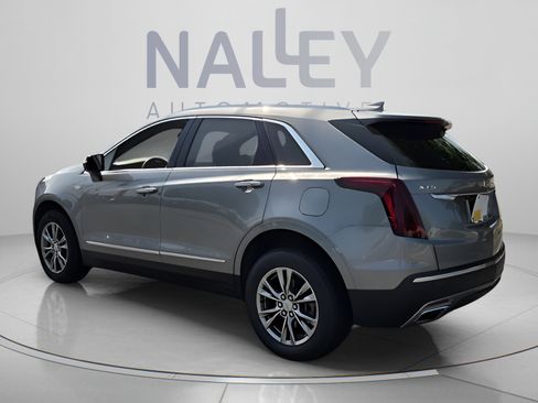 Used 2023 Cadillac XT5 Premium Luxury FWD image 3