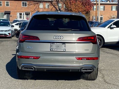 Used 2024 Audi Q5 e Premium Plus image 4