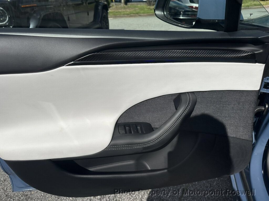Used 2026 Tesla Model S Plaid AWD/4WD image 15