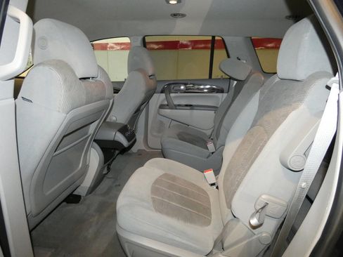 Used 2017 Buick Enclave Convenience image 23