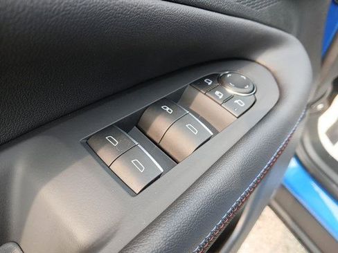 New 2025 Chevrolet Blazer EV RS image 10