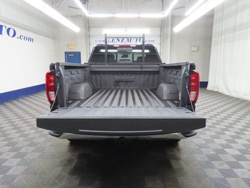 Used 2023 GMC Sierra 1500 SLE w/ Preferred Package image 28