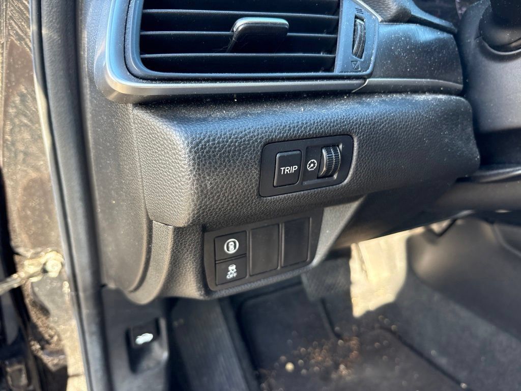 Used 2021 Honda Accord LX image 16