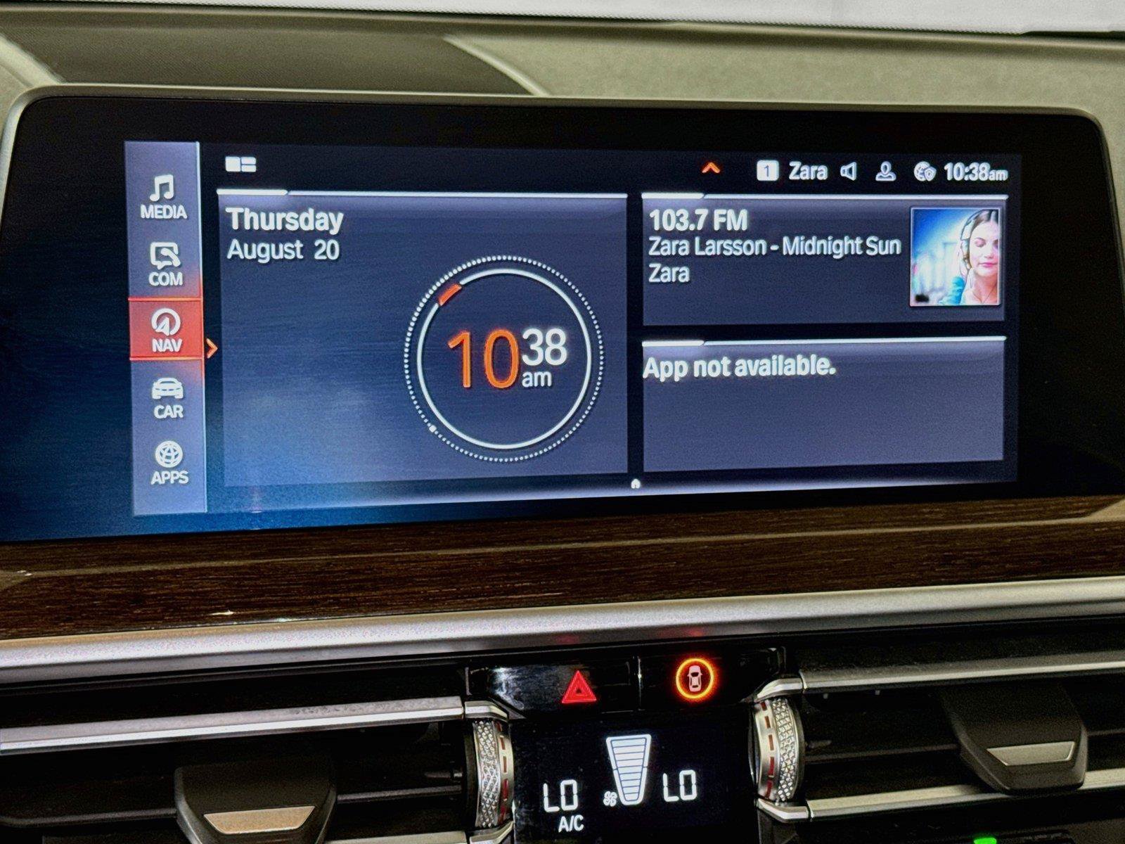 Used 2024 BMW X3 sDrive30i w/ Convenience Package w/ZPA RWD image 13
