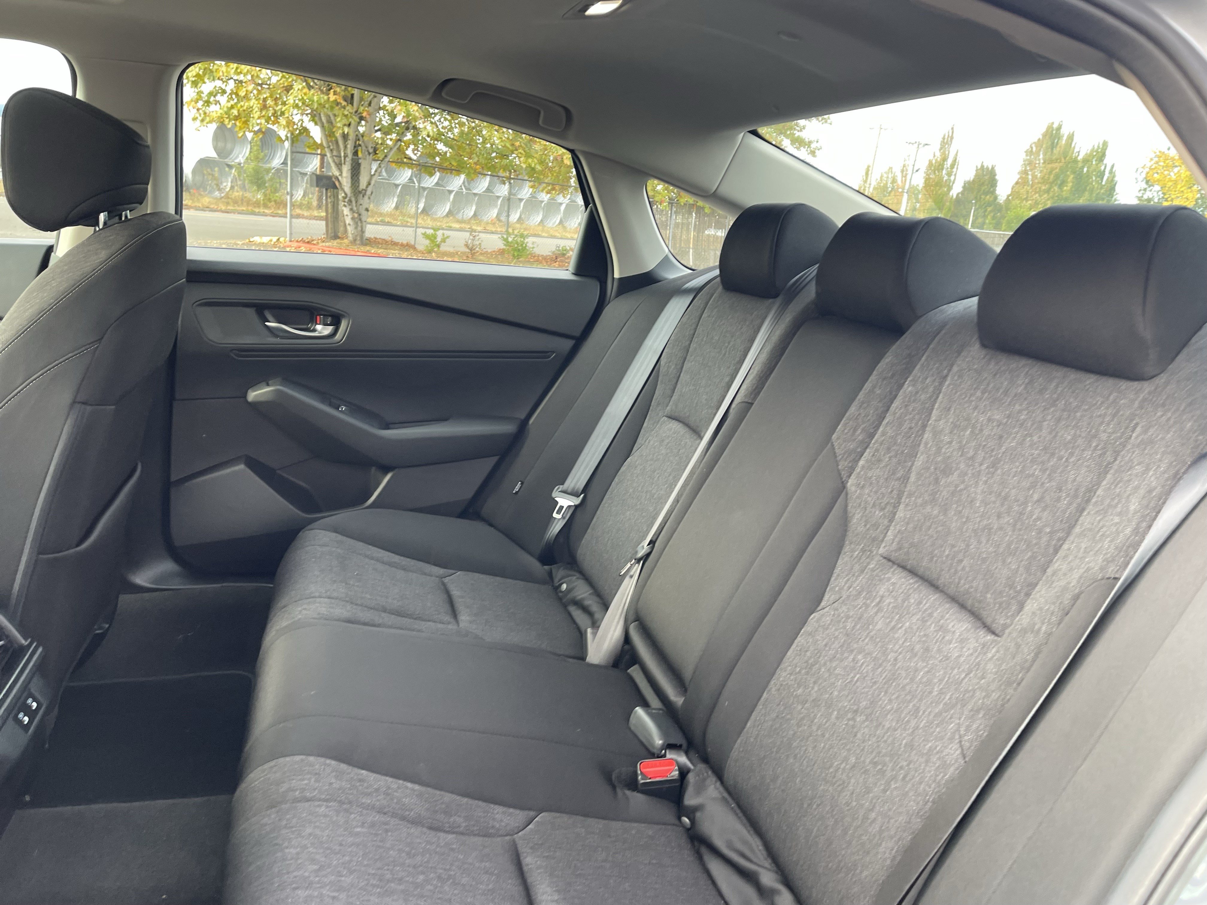 Used 2025 Honda Accord SE image 15