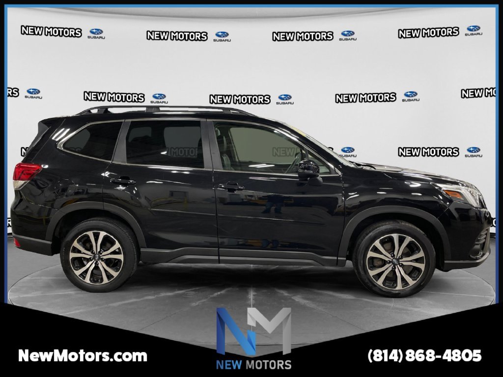 Used 2023 Subaru Forester Limited AWD/4WD image 7