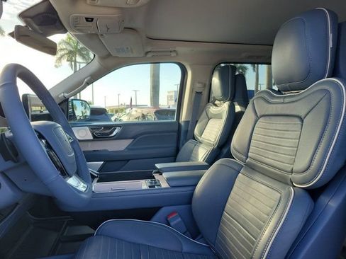 Certified 2022 Lincoln Navigator L Black Label AWD/4WD image 26