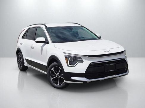New 2026 Kia Niro LX FWD image 1
