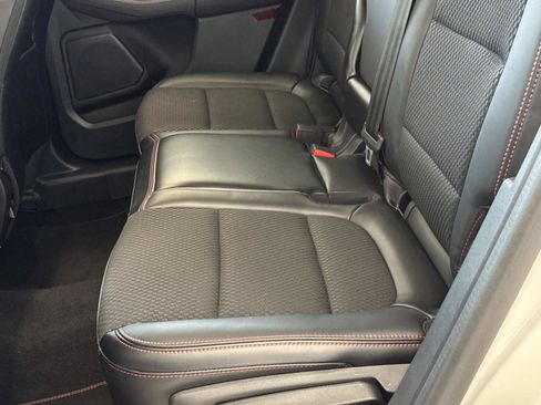 Used 2023 Ford Escape ST-Line Select AWD/4WD image 5
