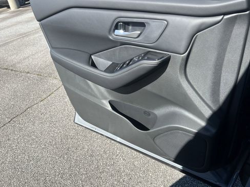 New 2026 Nissan Rogue SV image 13