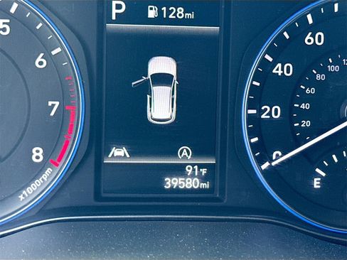 Used 2023 Hyundai Kona SEL image 12