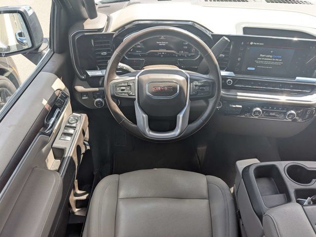 Used 2025 GMC Sierra 1500 SLT AWD/4WD image 16