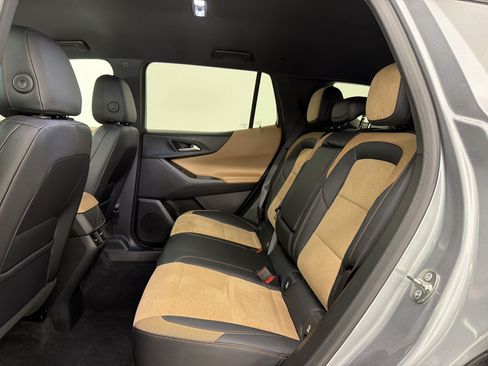 Used 2026 Chevrolet Equinox ACTIV w/ Convenience Package III FWD image 20