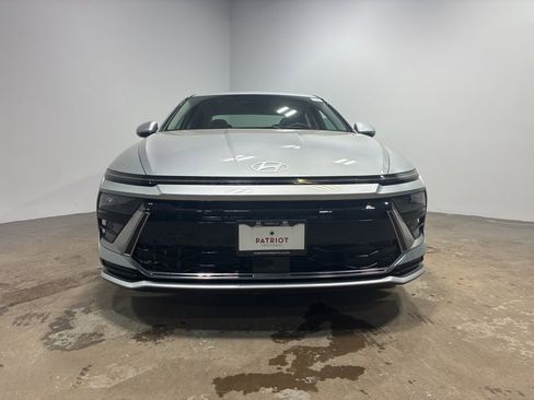 New 2026 Hyundai Sonata SEL image 3
