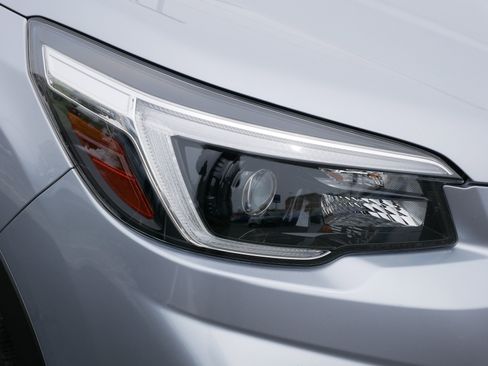 Used 2021 Subaru Forester Premium image 16