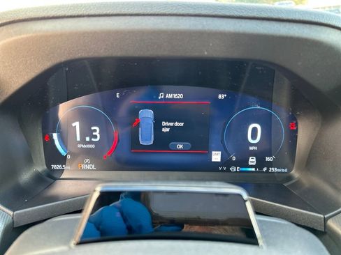 Certified 2025 Ford Explorer ST-Line w/ Premium Package image 17