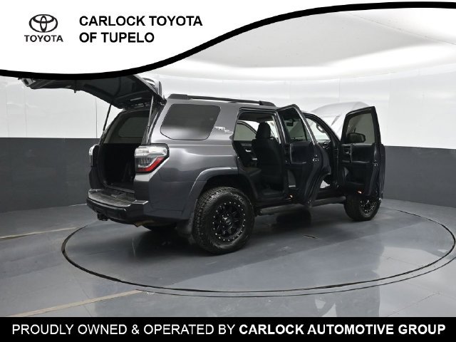 Used 2019 Toyota 4Runner TRD Off-Road AWD/4WD image 64