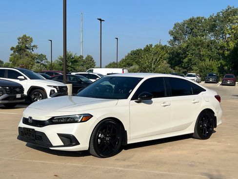 Used 2024 Honda Civic Sport image 5