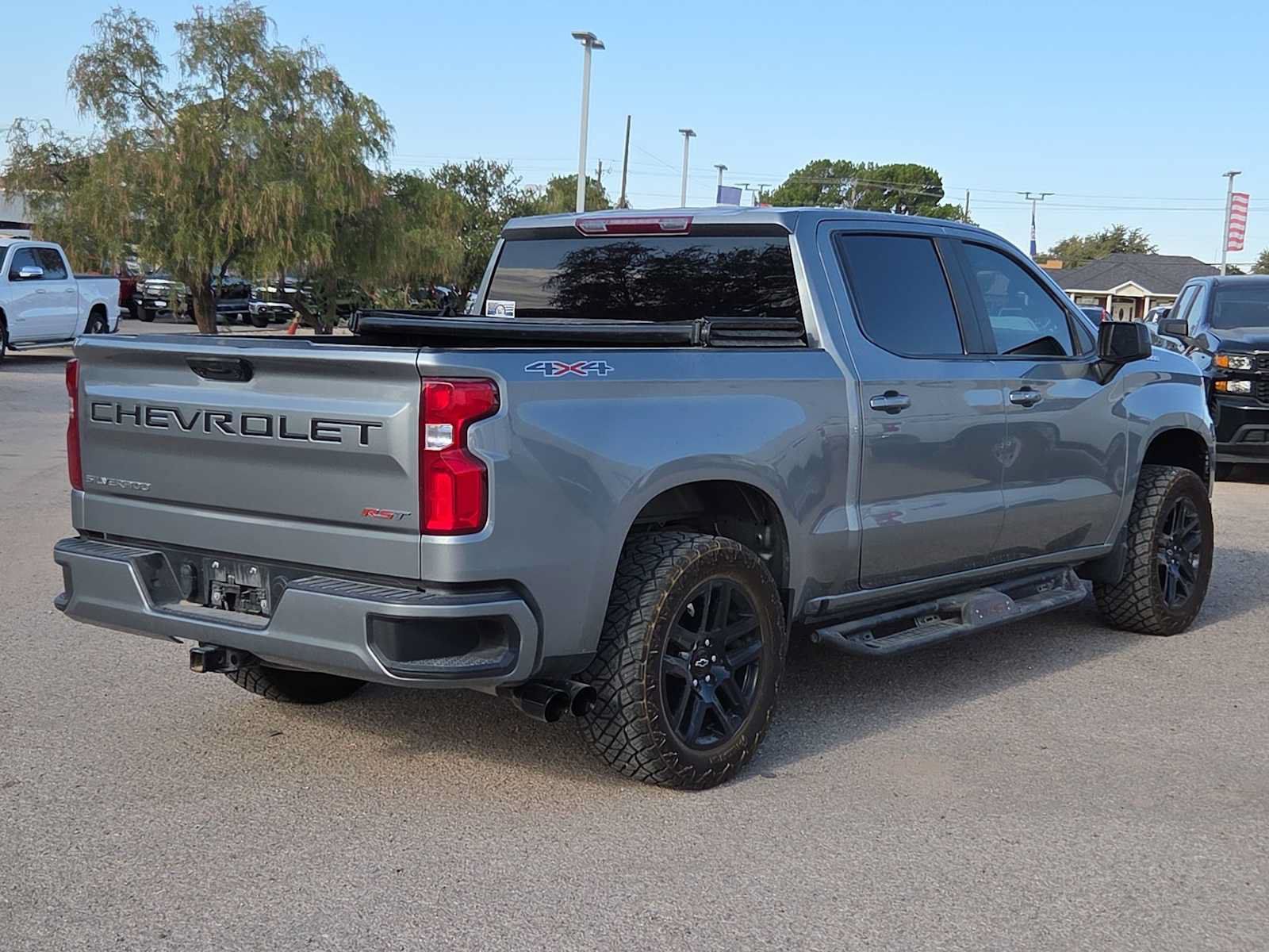 Used 2023 Chevrolet Silverado 1500 RST AWD/4WD image 8