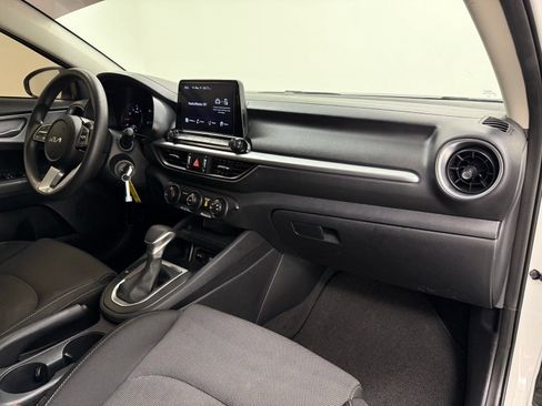 Used 2024 Kia Forte LXS FWD image 23