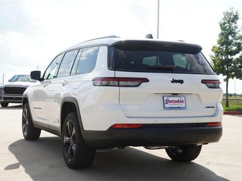 New 2025 Jeep Grand Cherokee L Limited w/ Luxury Tech Group II image 6