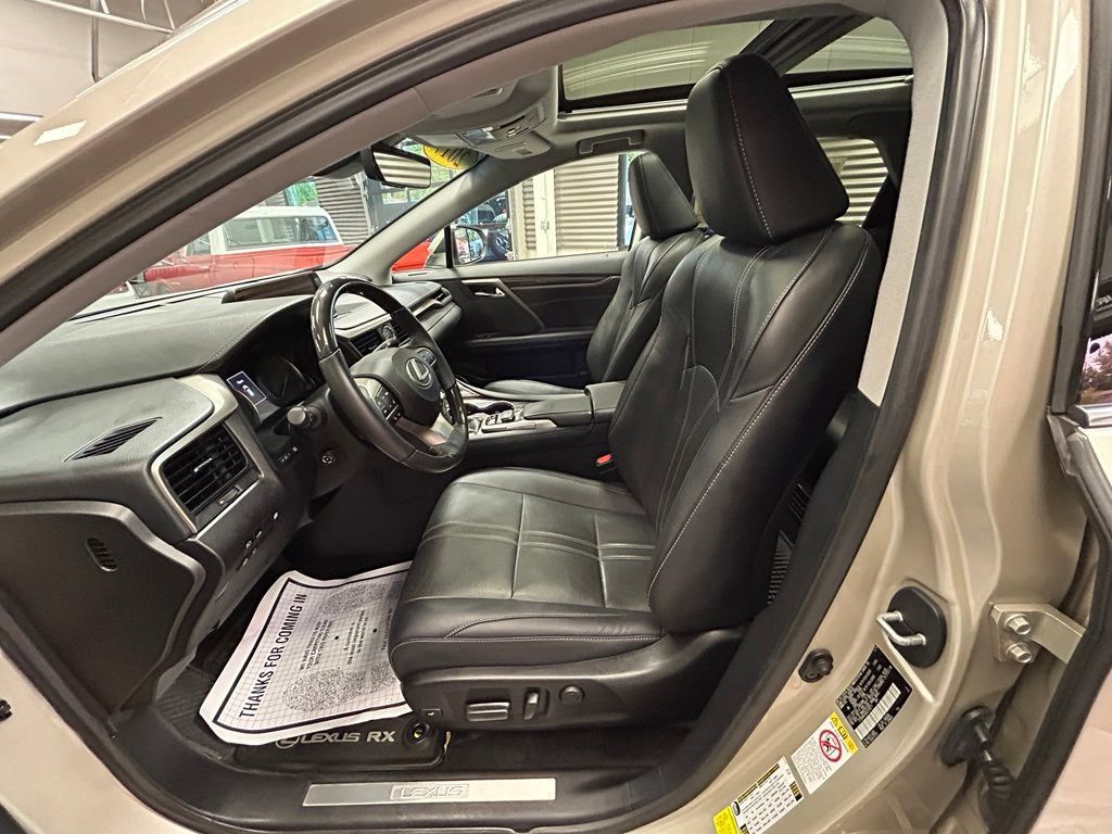 Used 2017 Lexus RX 450h AWD image 59