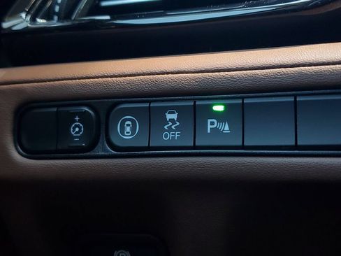Certified 2024 Acura MDX w/ Technology Package AWD/4WD image 32