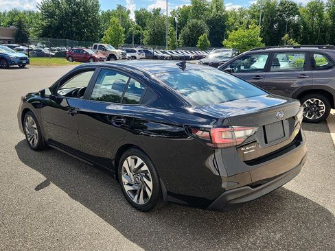Certified 2025 Subaru Legacy Limited AWD/4WD image 4