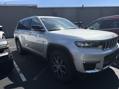 Used 2024 Jeep Grand Cherokee L Limited