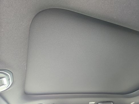 New 2025 Jeep Grand Cherokee Limited w/ Luxury Tech Group II image 20