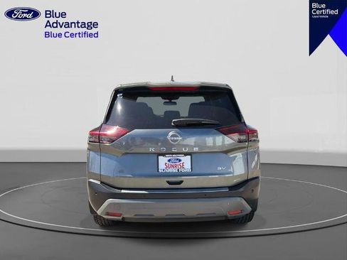 Used 2023 Nissan Rogue SV FWD image 6