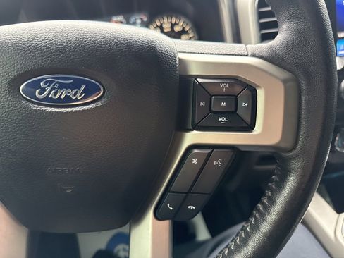 Used 2020 Ford F150 Lariat image 20