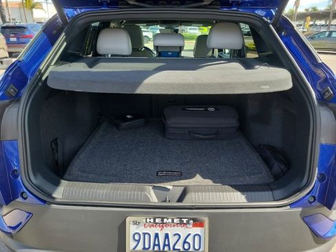 Used 2022 Volkswagen ID.4 Pro S w/ Gradient Package image 28