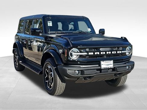 New 2025 Ford Bronco Outer Banks image 43