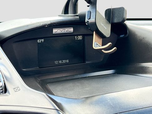 Used 2016 Ford Escape SE AWD/4WD image 10