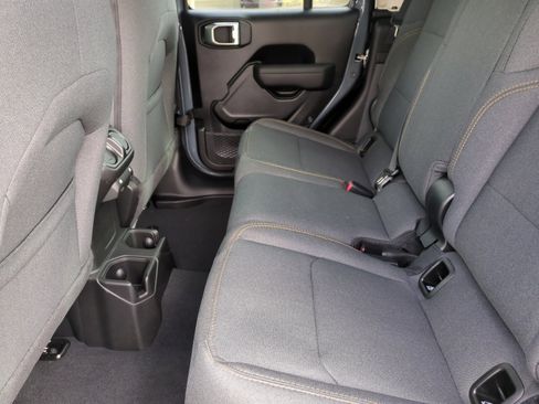 New 2026 Jeep Gladiator Sport image 17